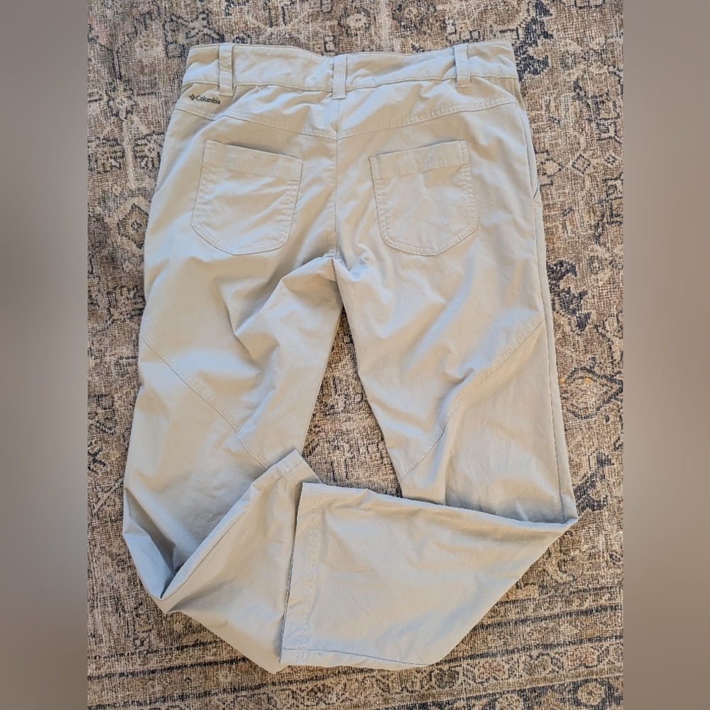Columbia Mumbai Mover Cropped Pants Khaki Nylon Hiking Women's 10 Short - Picture 2 of 7
